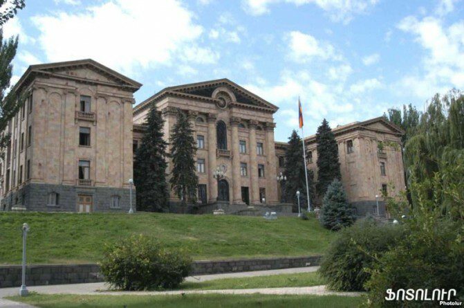 Մայիսի 6. Հայաստանում մեկնարկել են խորհրդարանական ընտրությունները