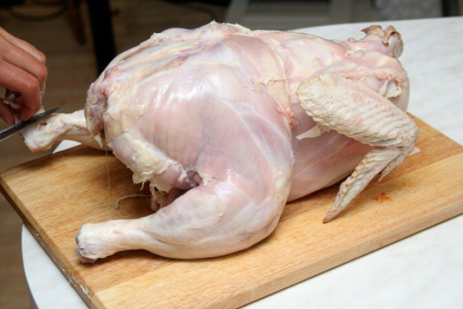 «Գետամեջ»-ի սառեցված հավերի մեջ հայտնաբերվել է սալմոնելա. արգելվել է ընկերության արտադրական գործունեությունը