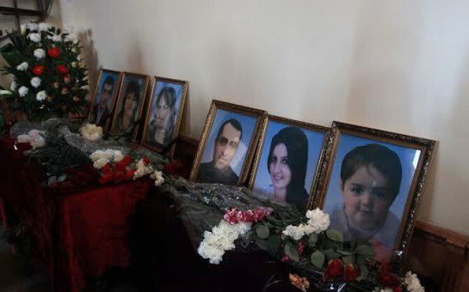 Սպանությունը Գյումրիում ստանում է քաղաքական երանգ. երկրի արժանապատվությունը և հանցագործության շարժառիթի բացահայտումը
