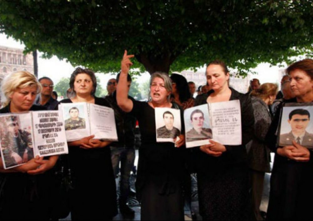 Պարզաբանում՝ խաղաղ պայմաններում զոհված զինծառայողների մայրերի բողոքի ակցիայի կապակցությամբ