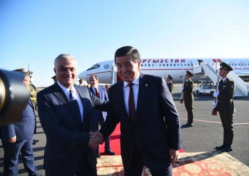 Ղրղզստանի նախագահի օդանավը վայրէջք կատարեց «Զվարթնոց» օդանավակայանում