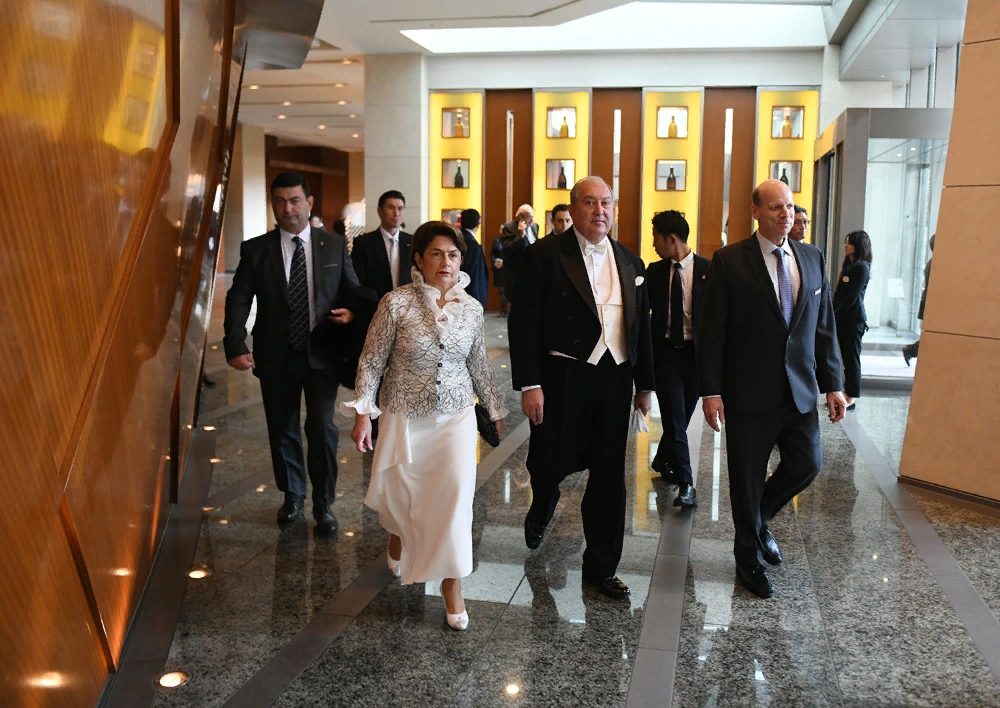 Ճապոնիայում սկսվել է Ռեյվա դարաշրջանը․ ՀՀ նախագահ Արմեն Սարգսյանը ներկա է գտնվել կայսր Նարուհիթոյի գահակալության տոնակատարությանը